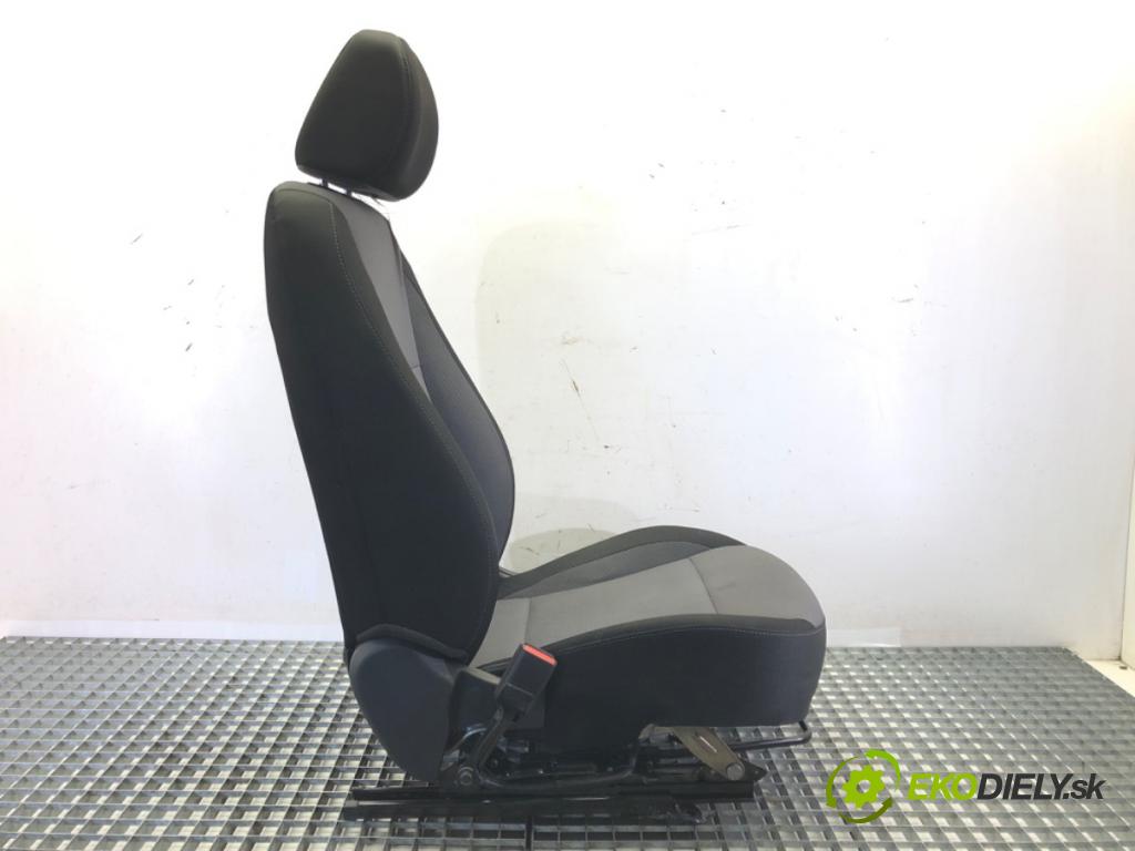 HYUNDAI i20 II (GB, IB) 2014 - 2022    1.2 62 kW [84 KM] benzyna 2014 - 2022  Sedadlo ľavy predný