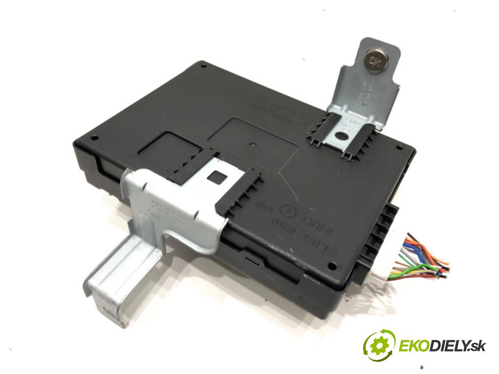 HYUNDAI i20 II (GB, IB) 2014 - 2022    1.2 62 kW [84 KM] benzyna 2014 - 2022  Modul komfortu 95400-C8021 (Moduly komfortu)