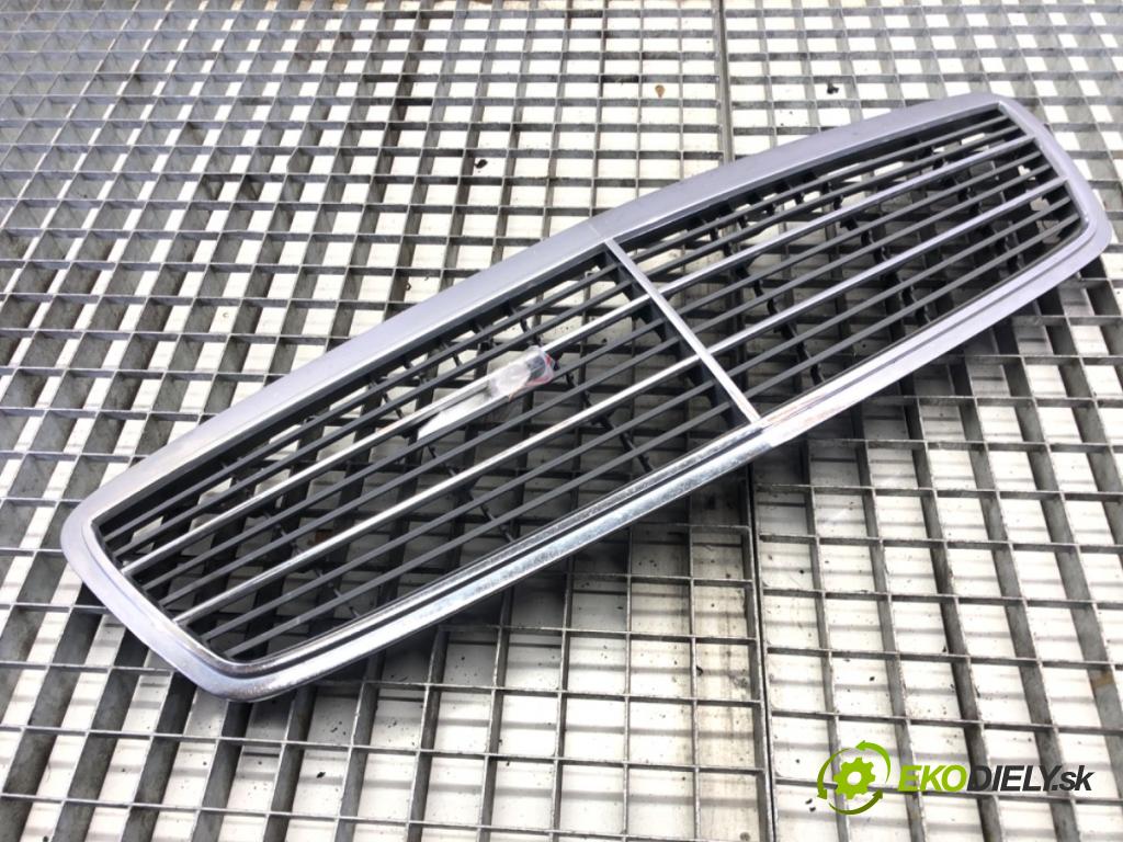 MERCEDES-BENZ KLASA C (W203) 2000 - 2007    C 240 (203.061) 125 kW [170 KM] benzyna 2000 - 2007  mřížka maska A2038800483 (Mřížky (masky) chladičů)