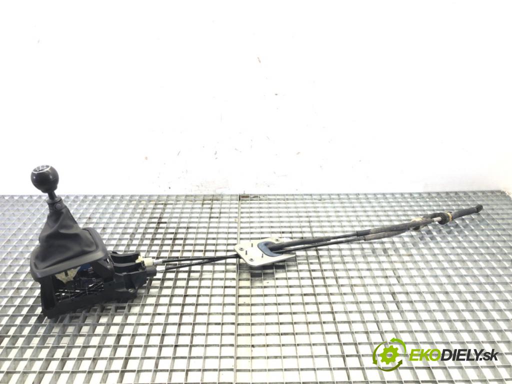 FIAT TIPO sedan (356_) 2015 - 2022    1.4 (356SXA1B) 70 kW [95 KM] benzyna 2015 - 2022  Kulisa 50296377 (Rýchlostné páky / kulisy)