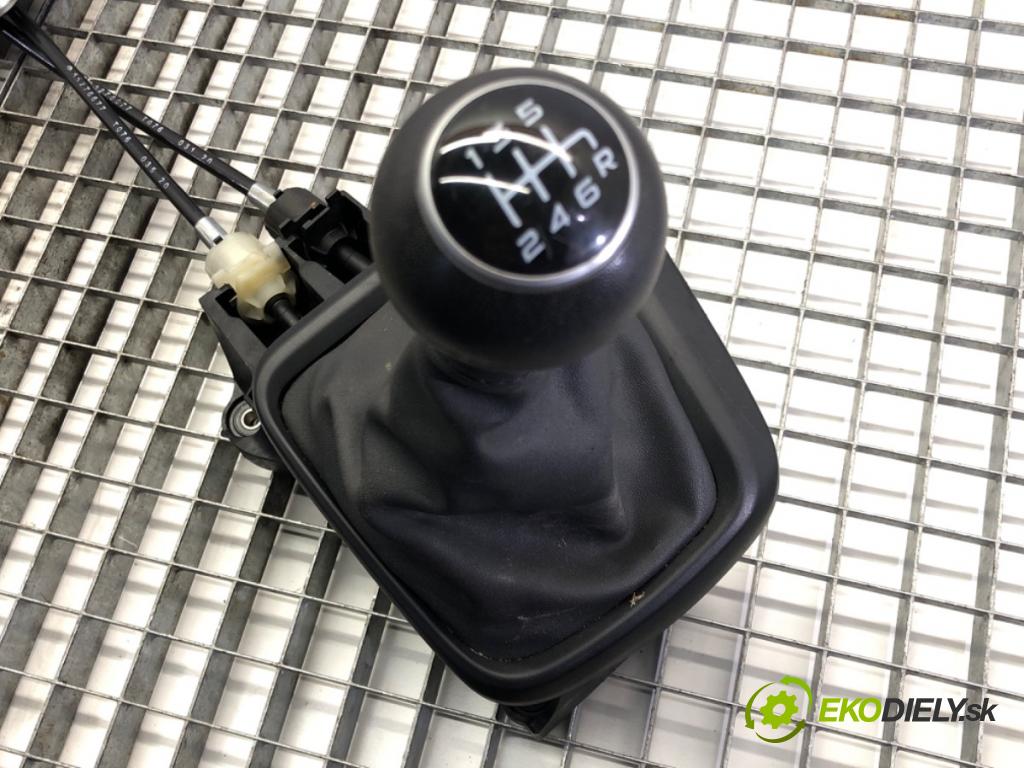 FIAT TIPO sedan (356_) 2015 - 2022    1.4 (356SXA1B) 70 kW [95 KM] benzyna 2015 - 2022  Kulisa 50296377 (Rýchlostné páky / kulisy)