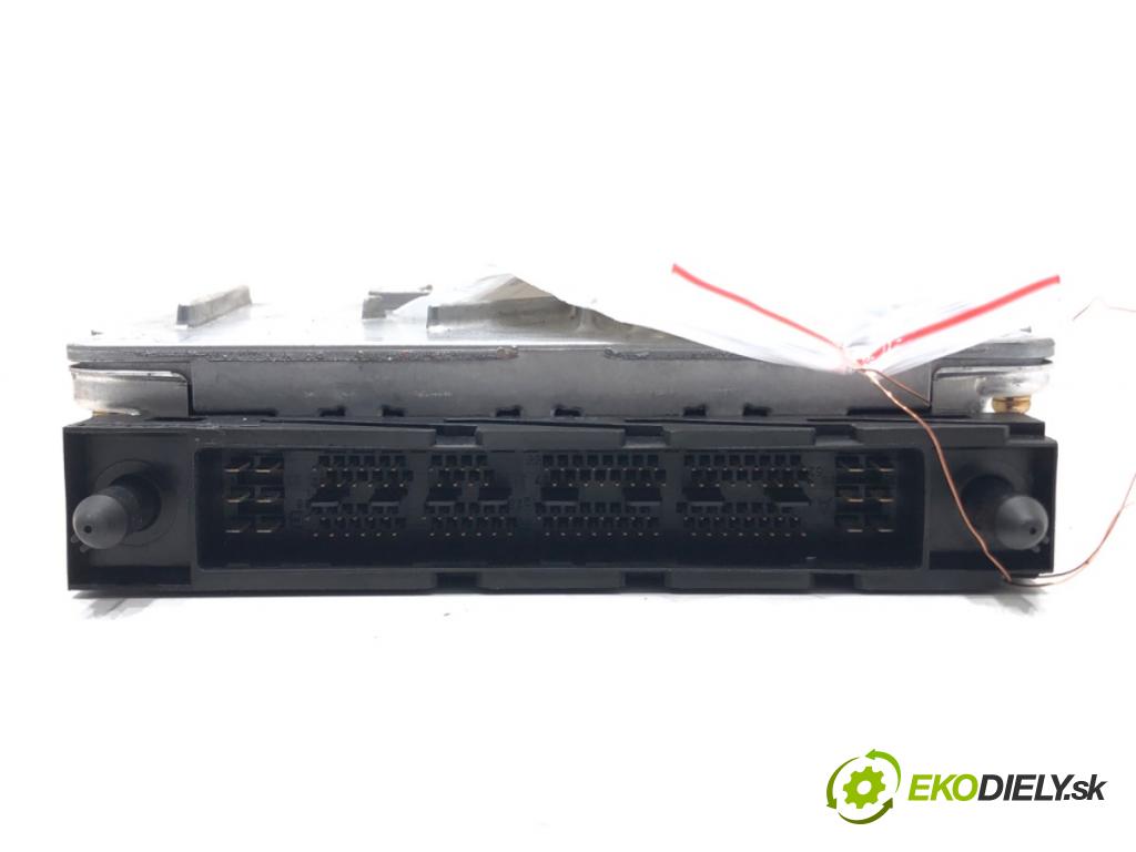 VOLVO S60 I (384) 2000 - 2010    2.4 125 kW [170 KM] benzyna 2000 - 2010  riadiaca jednotka Motor 08627148A (Riadiace jednotky)