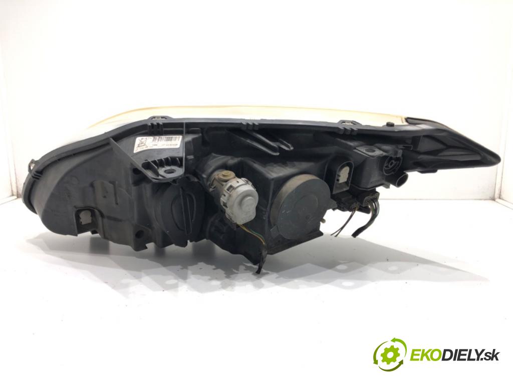 RENAULT LAGUNA III (BT0/1) 2007 - 2015    2.0 dCi (BT01, BT08, BT09, BT0E, BT0K, BT12, BT1C, BT1D,... 110 kW [150 KM] olej napędowy 2007 - 20  Svetlomet pravy predný XENON 260100035R