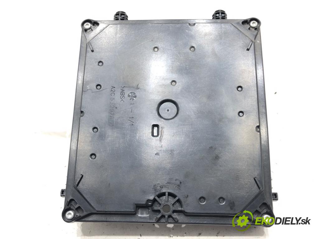 RENAULT LAGUNA III (BT0/1) 2007 - 2015    2.0 dCi (BT01, BT08, BT09, BT0E, BT0K, BT12, BT1C, BT1D,... 110 kW [150 KM] olej napędowy 2007 - 20  Modul BCM 284B12402R (Ostatné)