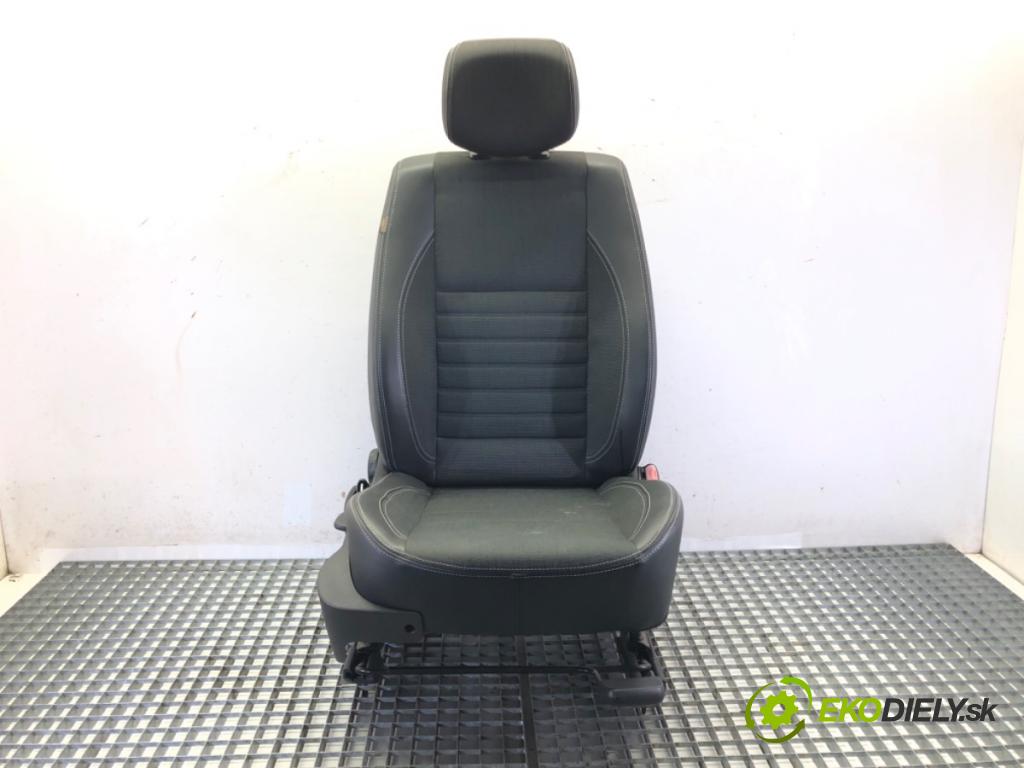 RENAULT LAGUNA III (BT0/1) 2007 - 2015    2.0 dCi (BT01, BT08, BT09, BT0E, BT0K, BT12, BT1C, BT1D,... 110 kW [150 KM] olej napędowy 2007 - 20  Sedadlo pravy predný 