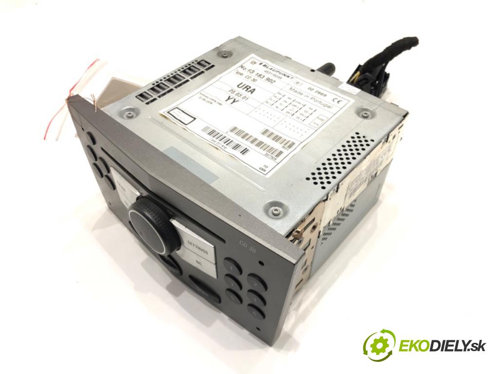 OPEL ASTRA H Kombi (A04) 2004 - 2014    1.4 (L35) 66 kW [90 KM] benzyna 2004 - 2010  RADIO 93183902 (Audio zariadenia)