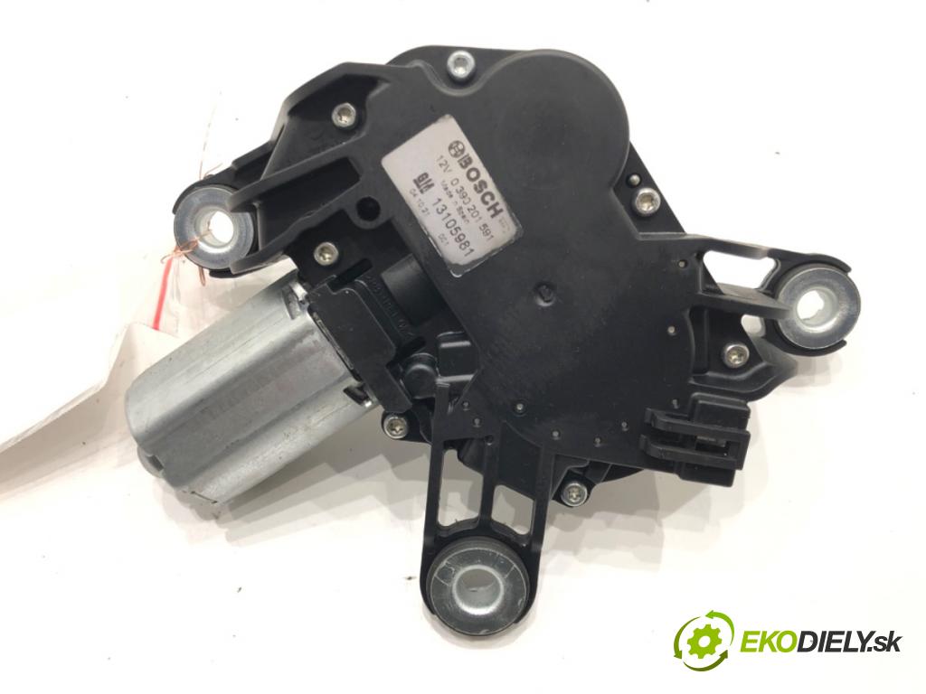 OPEL ASTRA H Kombi (A04) 2004 - 2014    1.4 (L35) 66 kW [90 KM] benzyna 2004 - 2010  Motor stieračov zad