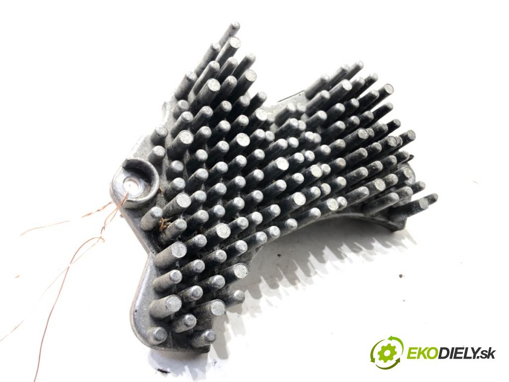 MERCEDES-BENZ KLASA E (W210) 1995 - 2003    E 200 (210.035) 100 kW [136 KM] benzyna 1995 - 2000  Odpor, rezistor kúrenia vzduchu 2108206210 (Odpory (rezistory) kúrenia)