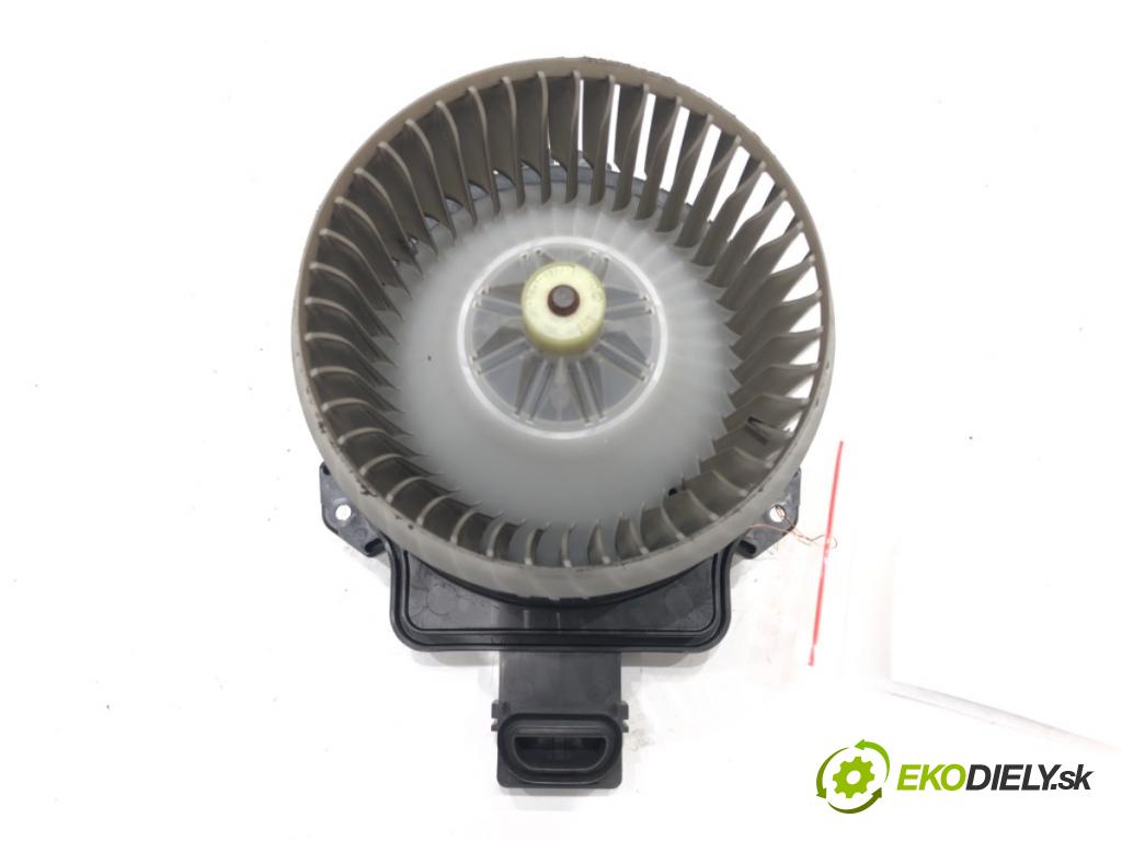 SUZUKI SX4 S-CROSS (JY) 2013 - 2022    1.6 AllGrip (AKK 416) 88 kW [120 KM] benzyna 2013 - 2022  topení 