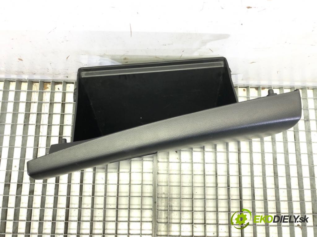 SUZUKI SX4 S-CROSS (JY) 2013 - 2022    1.6 AllGrip (AKK 416) 88 kW [120 KM] benzyna 2013 - 2022  Priehradka, kastlík spolujazdca  (Priehradky, kastlíky)