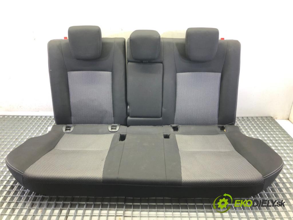 SUZUKI SX4 S-CROSS (JY) 2013 - 2022    1.6 AllGrip (AKK 416) 88 kW [120 KM] benzyna 2013 - 2022  Sedadlo druhý rad 