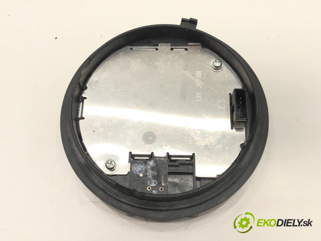 SUZUKI SX4 S-CROSS (JY) 2013 - 2022    1.6 AllGrip (AKK 416) 88 kW [120 KM] benzyna 2013 - 2022  Menič XENON KDLS001 (Riadiace jednotky xenónu)