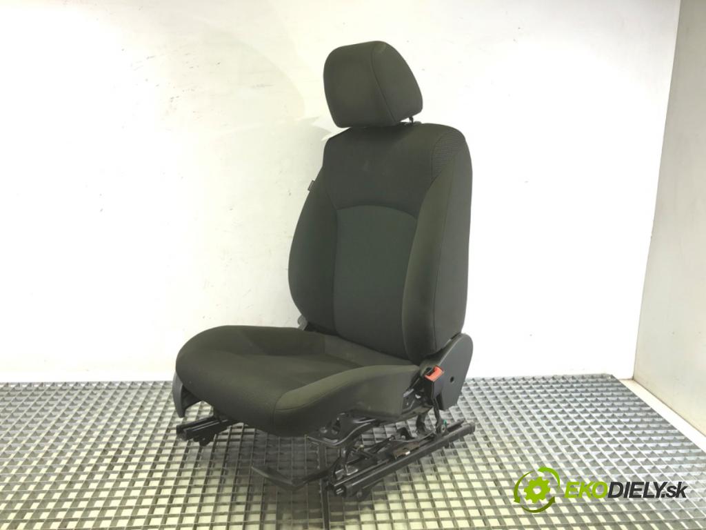 CHEVROLET CRUZE (J300) 2009 - 2022    1.6 91 kW [124 KM] benzyna 2009 - 2022  Sedadlo pravy predný