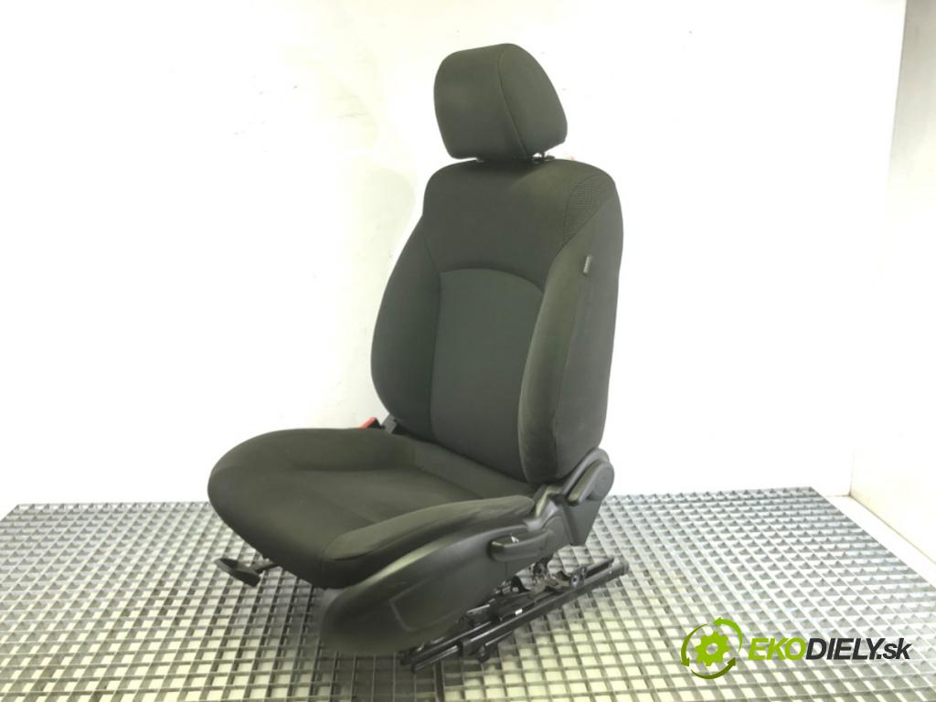 CHEVROLET CRUZE (J300) 2009 - 2022    1.6 91 kW [124 KM] benzyna 2009 - 2022  Sedadlo ľavy predný