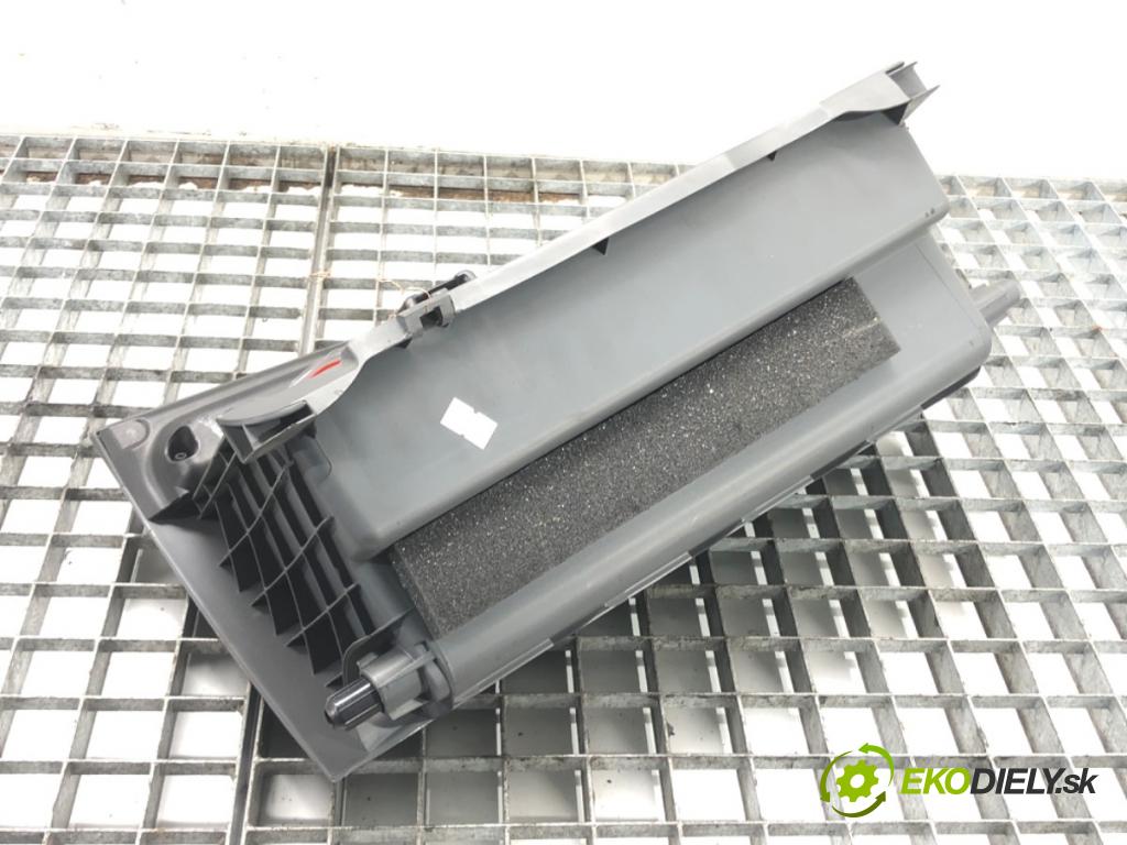 FIAT LINEA (323_, 110_) 2006 - 2022    1.4 57 kW [77 KM] benzyna 2007 - 2022  Priehradka, kastlík spolujazdca  (Priehradky, kastlíky)