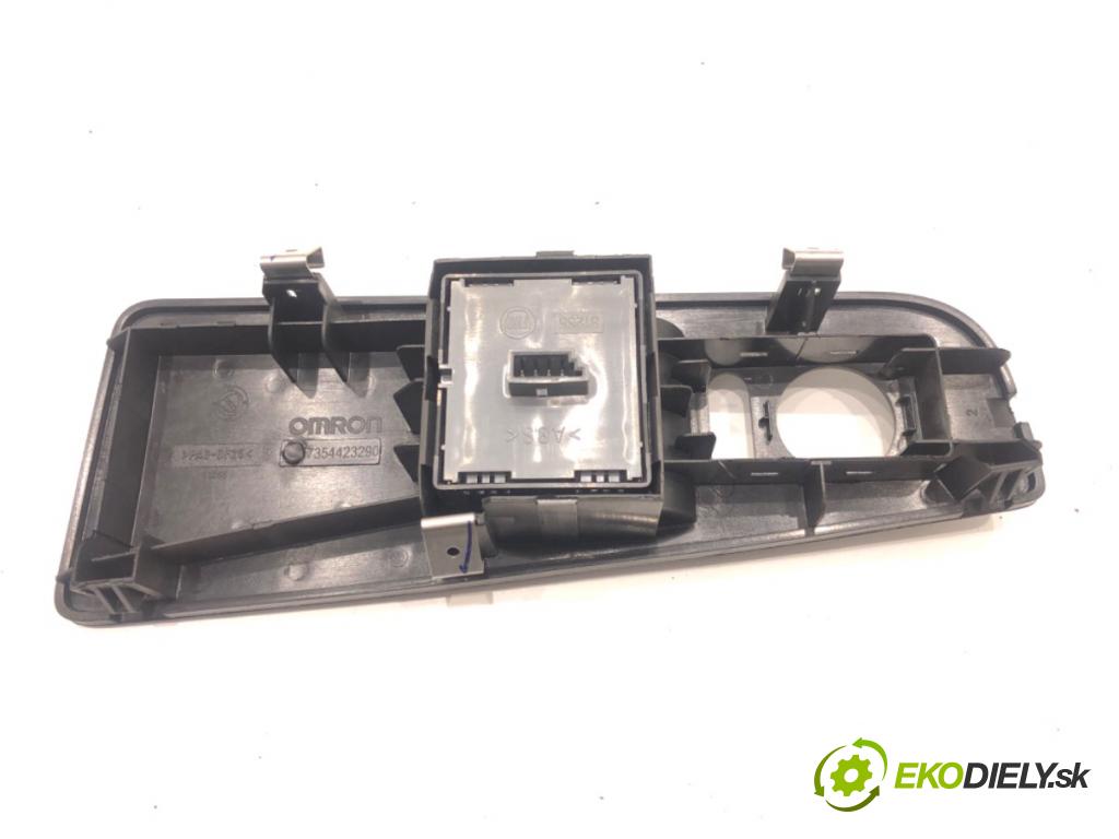 FIAT LINEA (323_, 110_) 2006 - 2022    1.4 57 kW [77 KM] benzyna 2007 - 2022  Prepínač okien 7354423290 (Prepínače, spínače, tlačidlá a ovládače kúrenia)