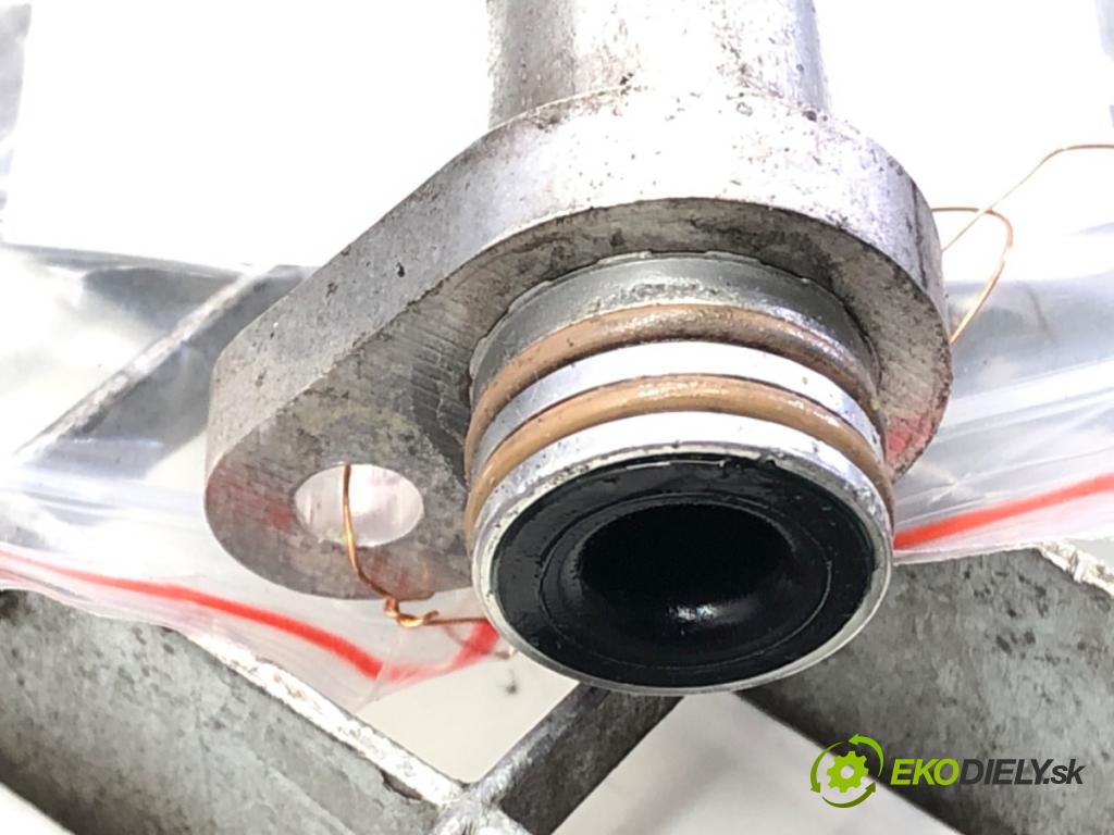 PEUGEOT 308 SW II (LC_, LJ_, LR_, LX_, L4_) 2014 - 2021    2.0 GT HDi 180 / BlueHDi 180 133 kW [181 KM] olej napędowy 2014 - 2021  rúrka klimatizácie 9675863080 (Rúrky klimatizácie)