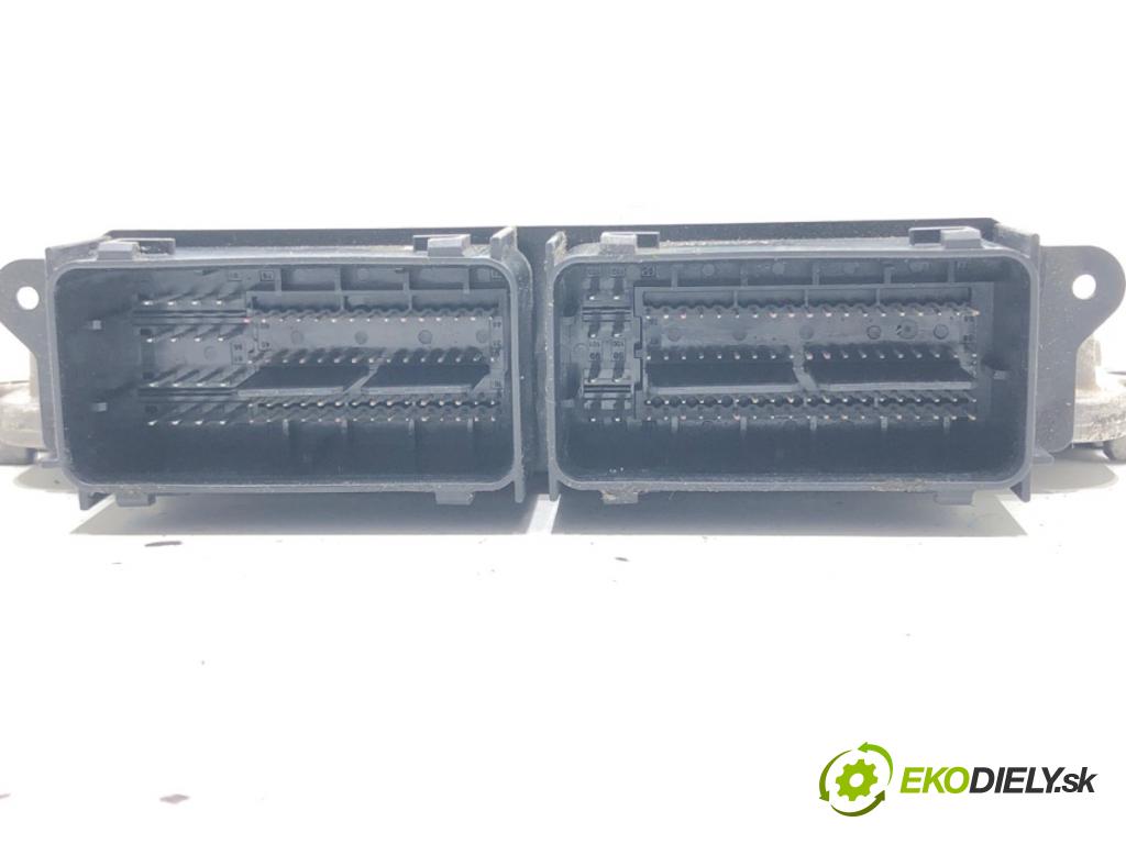FORD FIESTA VI (CB1, CCN) 2008 - 2022    1.0 EcoBoost 74 kW [100 KM] benzyna 2013 - 2022  riadiaca jednotka Motor 0261S09700 (Riadiace jednotky)