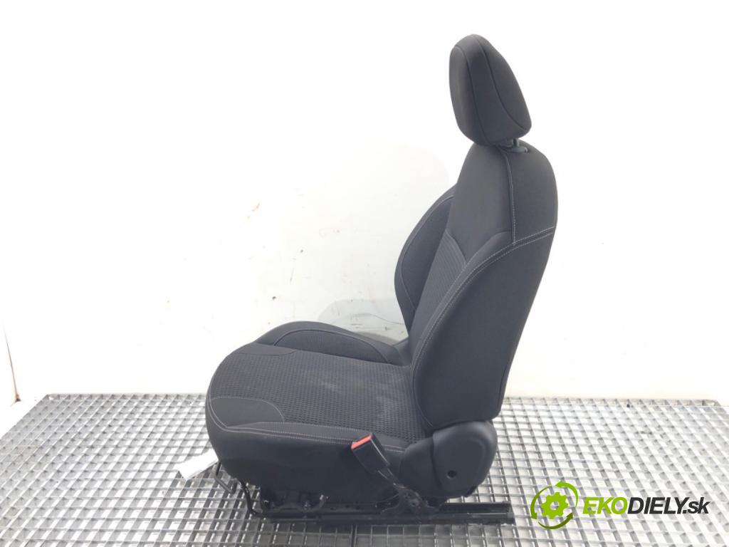 PEUGEOT 208 I (CA_, CC_) 2012 - 2022    1.2 VTI 82 60 kW [82 KM] benzyna 2012 - 2022  Sedadlo pravy predný