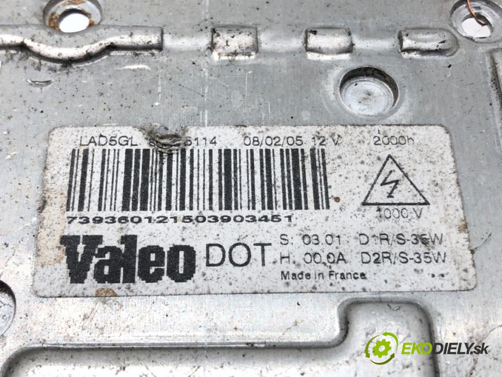 PEUGEOT 607 (9D, 9U) 2000 - 2022    2.2 HDi 98 kW [133 KM] olej napędowy 2000 - 2006  Menič XENON 73160087 (Riadiace jednotky xenónu)