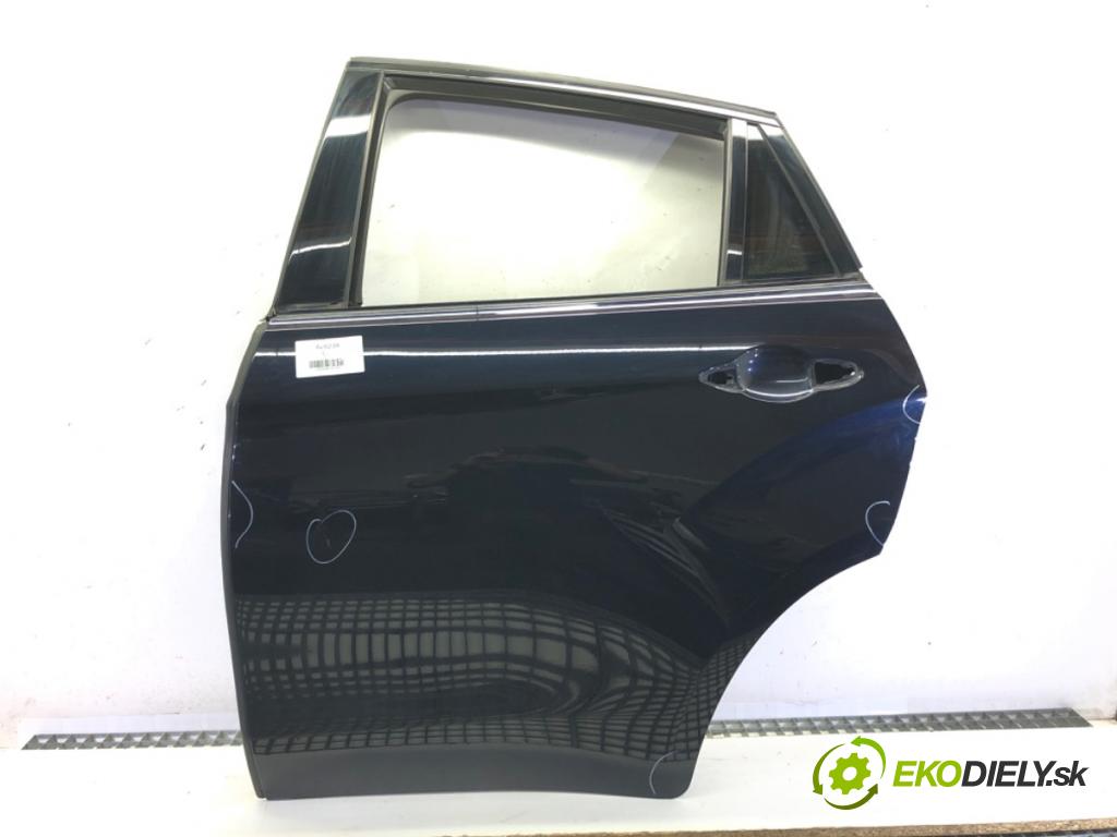 BMW F16 SUV 2017 190 kW xDrive 30 d 2993 dveře levý zadní část 