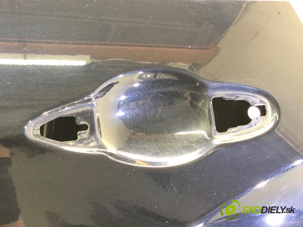 BMW F16 SUV 2017 190 kW xDrive 30 d 2993 dveře levý zadní část