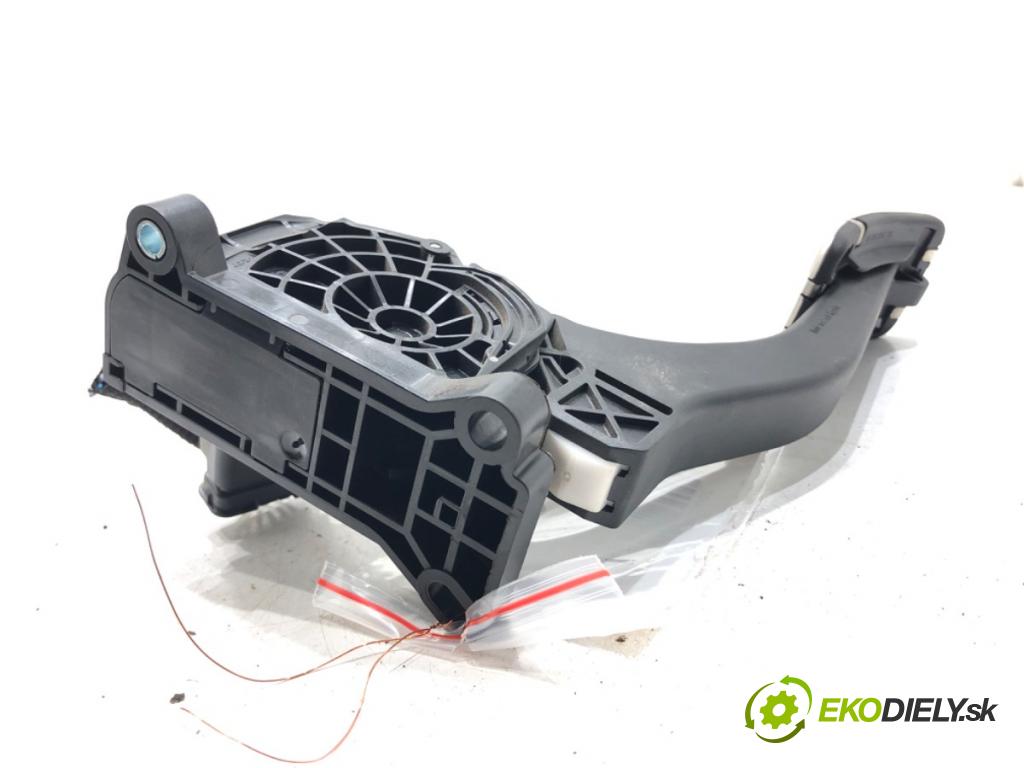 PEUGEOT 308 SW II (LC_, LJ_, LR_, LX_, L4_) 2014 - 2021    2.0 GT HDi 180 / BlueHDi 180 133 kW [181 KM] olej napędowy 2014 - 2021  Potenciometer plynu 9674829180 (Pedále)