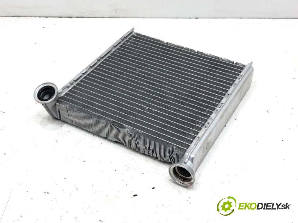 VW GOLF VII (5G1, BQ1, BE1, BE2) 2012 - 2022    1.8 TSI 125 kW [170 KM] benzyna 2013 - 2022  topné těleso radiátor topení 5Q0819031 (Radiátory topení)