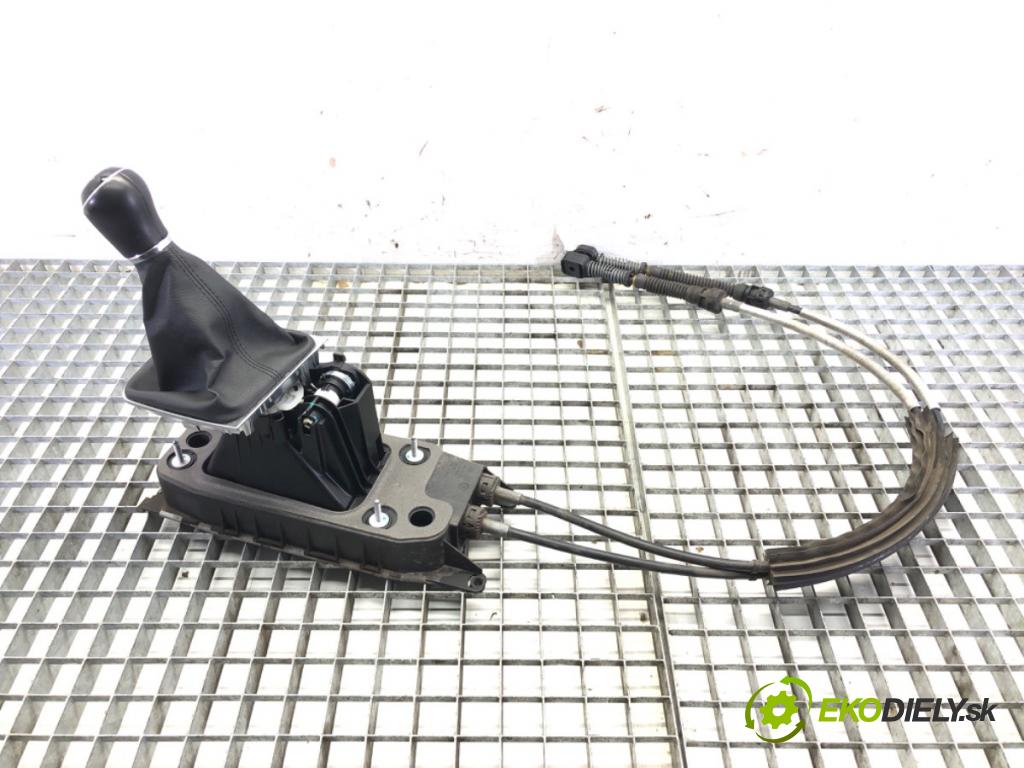 VW GOLF VII (5G1, BQ1, BE1, BE2) 2012 - 2022    1.8 TSI 125 kW [170 KM] benzyna 2013 - 2022  Kulisa 5QD711049B (Rýchlostné páky / kulisy)