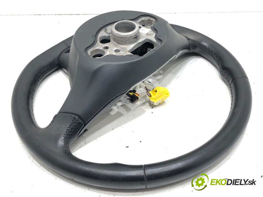 VW GOLF VII (5G1, BQ1, BE1, BE2) 2012 - 2022    1.8 TSI 125 kW [170 KM] benzyna 2013 - 2022  Volant  (Volanty)