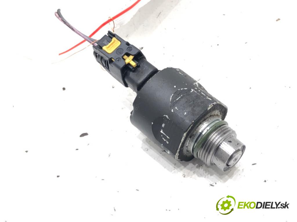 RENAULT MEGANE III Hatchback Van (BZ_) 2008 - 2015    1.5 dCi (BZ0D, BZ1G, BZ1F, BZ1M, BZ1W, BZ0R, BZ10) 81 kW [110 KM] olej napędowy 2009 - 2015  Regulátor tlaku paliva  (Ostatné)