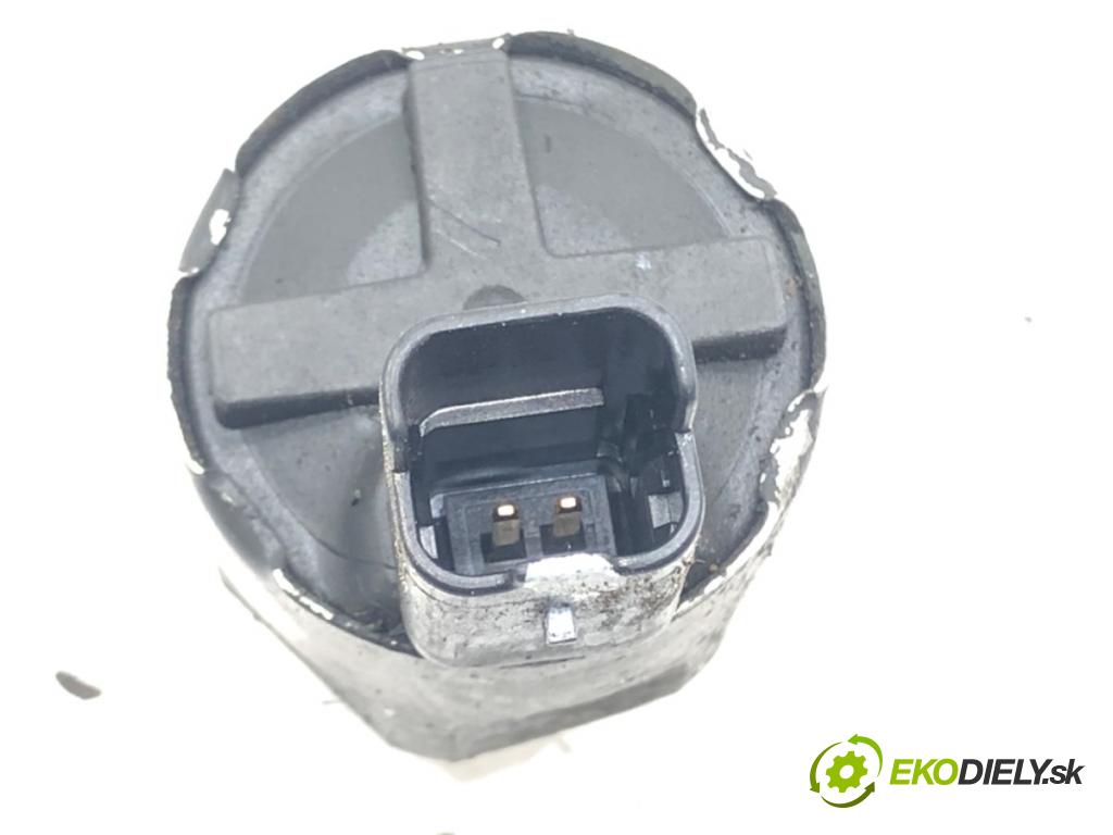 RENAULT MEGANE III Hatchback Van (BZ_) 2008 - 2015    1.5 dCi (BZ0D, BZ1G, BZ1F, BZ1M, BZ1W, BZ0R, BZ10) 81 kW [110 KM] olej napędowy 2009 - 2015  Regulátor tlaku paliva  (Ostatné)