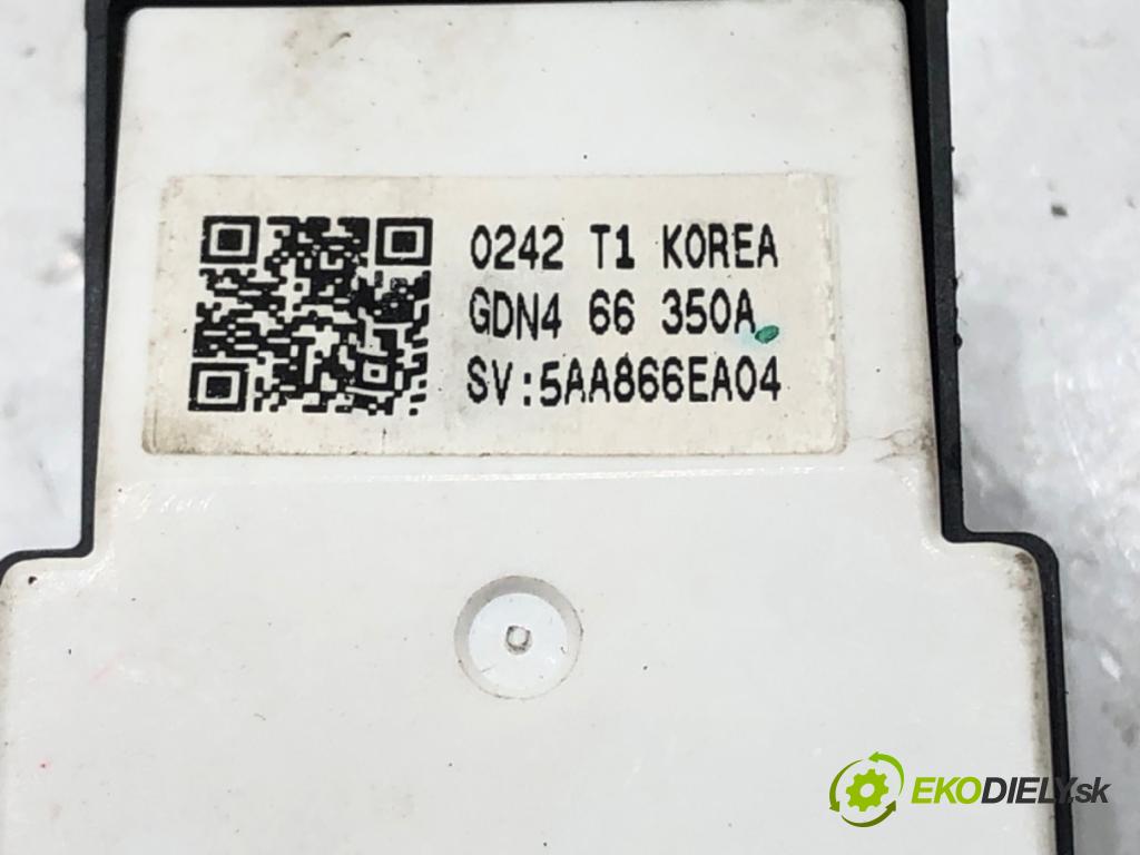 MAZDA 6 Kombi (GH) 2007 - 2013    2.2 MZR-CD (GH10) 120 kW [163 KM] olej napędowy 2008 - 2013  Prepínač okien GDN466350A (Prepínače, spínače, tlačidlá a ovládače kúrenia)