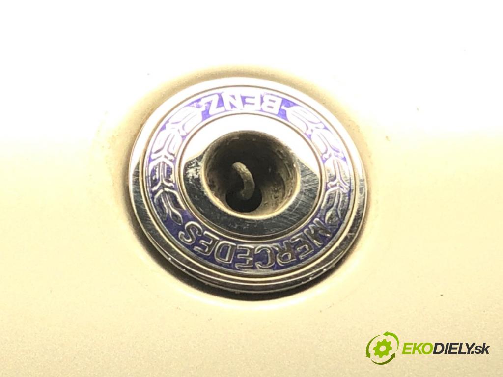 MERCEDES-BENZ KLASA E (W211) 2002 - 2009    E 270 CDI (211.016) 130 kW [177 KM] olej napędowy 2002 - 2008  kapota  (Kapoty)