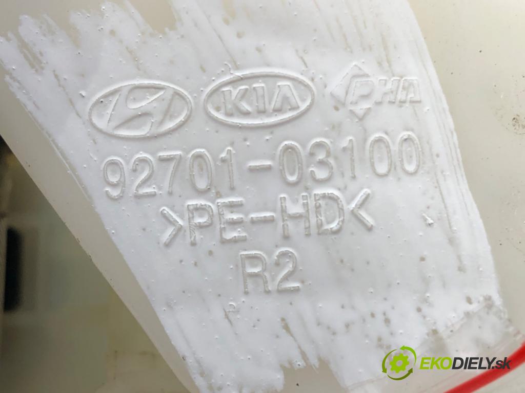 HYUNDAI ELANTRA VI sedan (AD, ADA) 2015 - 2022    1.6 94 kW [128 KM] benzyna 2016 - 2022  Kľučka vonkajšia pravy zad 92701-03100