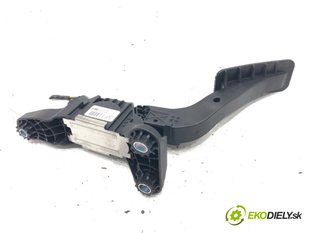 HYUNDAI ELANTRA VI sedan (AD, ADA) 2015 - 2022    1.6 94 kW [128 KM] benzyna 2016 - 2022  Potenciometer plynu 32700-XXXXX (Pedále)