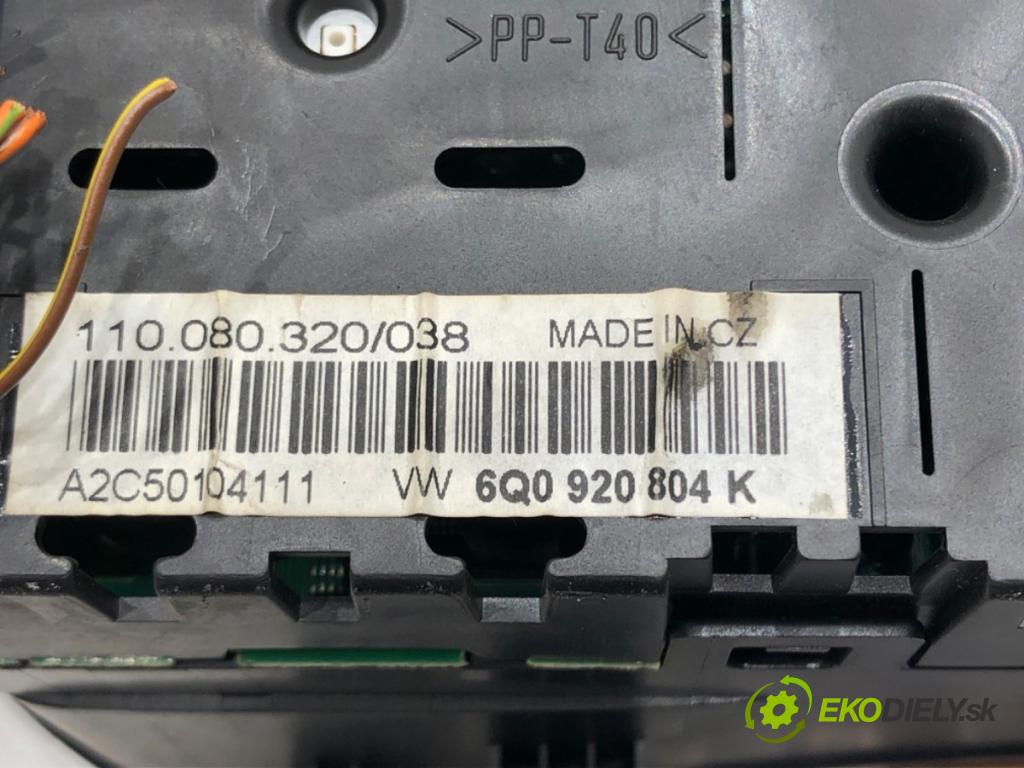 VW POLO (9N_, 9A_) 2001 - 2014    1.4 TDI 51 kW [70 KM] olej napędowy 2005 - 2009  Prístrojovka 6Q0920804K (Prístrojové dosky, displeje)