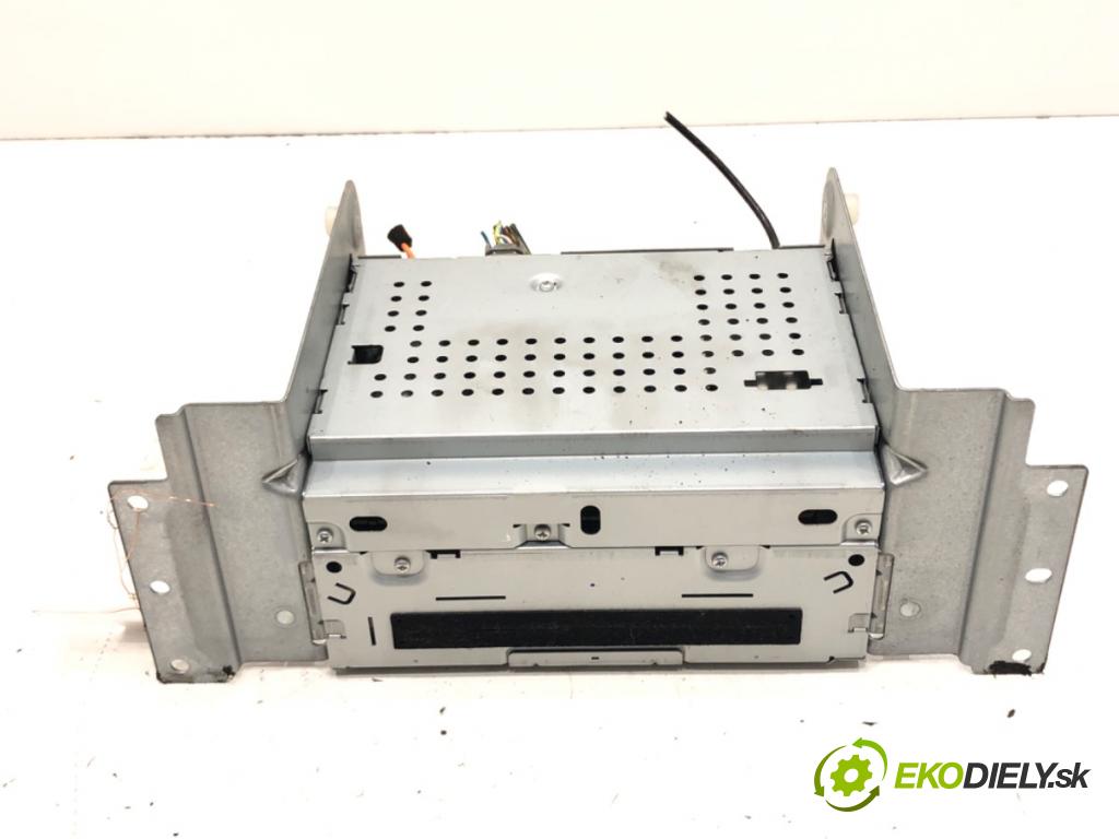 LAND ROVER FREELANDER 2 (L359) 2006 - 2015    2.2 TD4 4x4 118 kW [160 KM] olej napędowy 2006 - 2014  RADIO 7G9N-18C815-TA (Audio zariadenia)