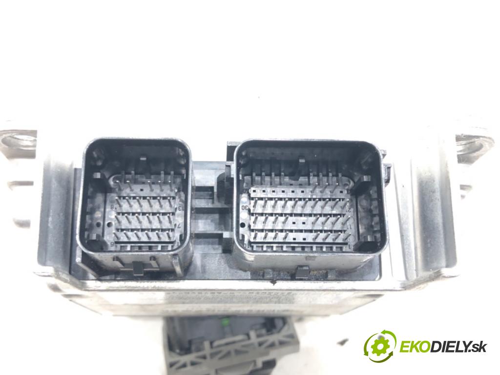 LAND ROVER FREELANDER 2 (L359) 2006 - 2015    2.2 TD4 4x4 118 kW [160 KM] olej napędowy 2006 - 2014  senzor airbag 0285010206 6H52-14B321-AE (Snímače)