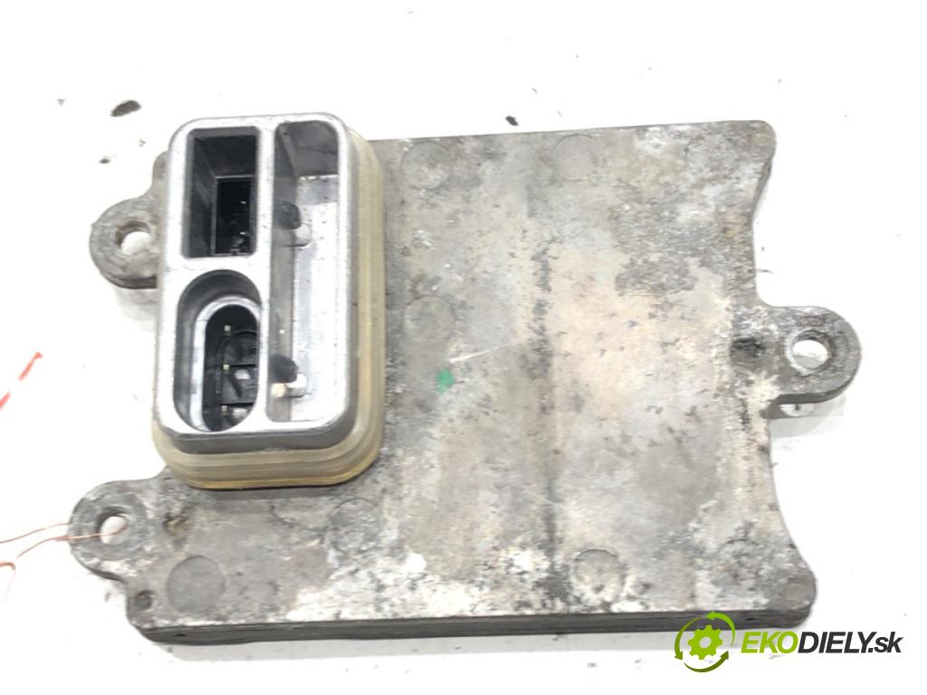 LAND ROVER FREELANDER 2 (L359) 2006 - 2015    2.2 TD4 4x4 118 kW [160 KM] olej napędowy 2006 - 2014  Menič XENON 4M5X-13C170-AA (Riadiace jednotky xenónu)