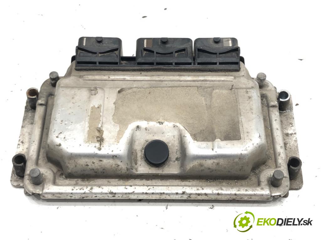 PEUGEOT 206 CC (2D) 2000 - 2008    1.6 16V (2DNFUF, 2DNFUR) 80 kW [109 KM] benzyna 2000 - 2007  riadiaca jednotka Motor 0261208101 (Riadiace jednotky)