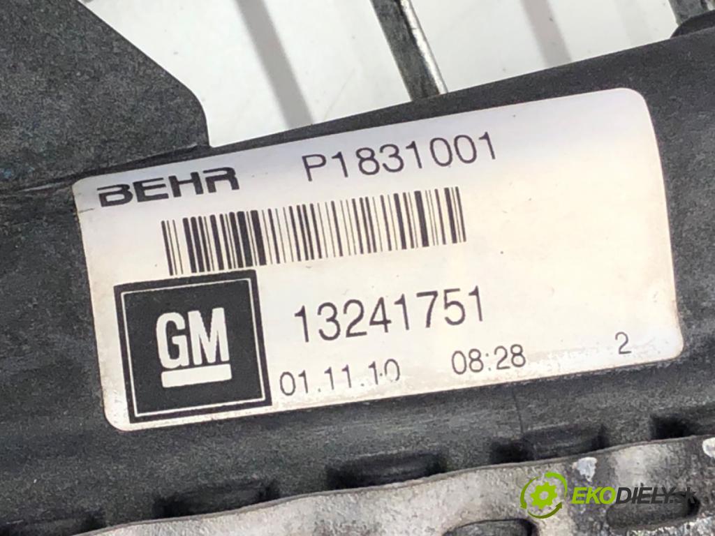 OPEL INSIGNIA A (G09) 2008 - 2017    2.0 CDTI (68) 118 kW [160 KM] olej napędowy 2008 - 2017  intercooler 13241751 (Chladiče nasávaného vzduchu (intercoolery))