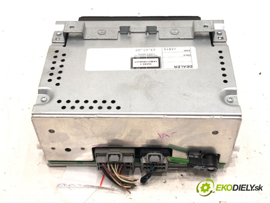 FORD FIESTA VI (CB1, CCN) 2008 - 2022    1.4 71 kW [97 KM] benzyna 2008 - 2012  RADIO 8A6T-18C815-BL (Audio zariadenia)