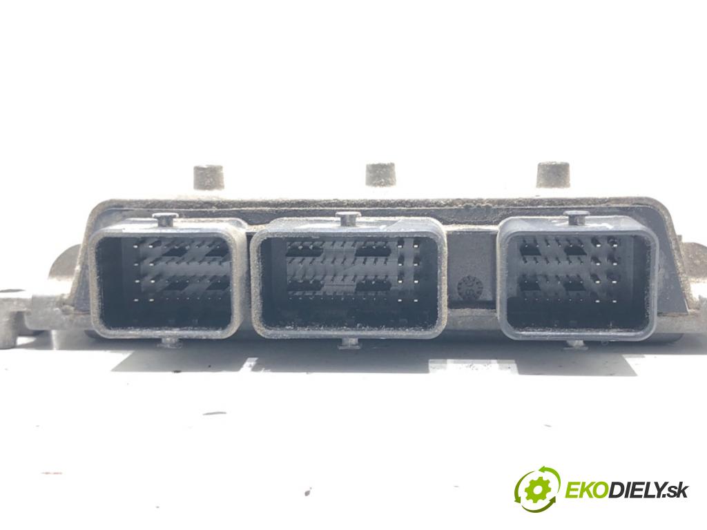 FORD FIESTA VI (CB1, CCN) 2008 - 2022    1.4 71 kW [97 KM] benzyna 2008 - 2012  riadiaca jednotka Motor 8V21-12A650-TF (Riadiace jednotky)
