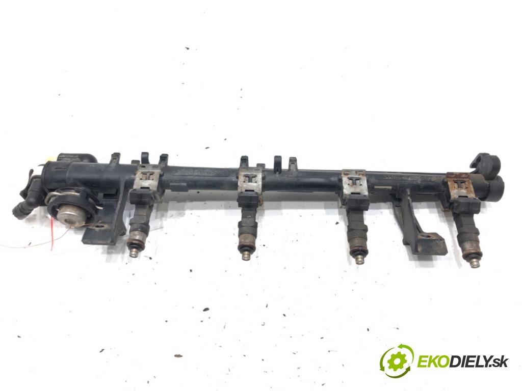 FORD FIESTA VI (CB1, CCN) 2008 - 2022    1.4 71 kW [97 KM] benzyna 2008 - 2012  Lišta vstrekovacia 8A6G-AA (Vstrekovacie lišty)