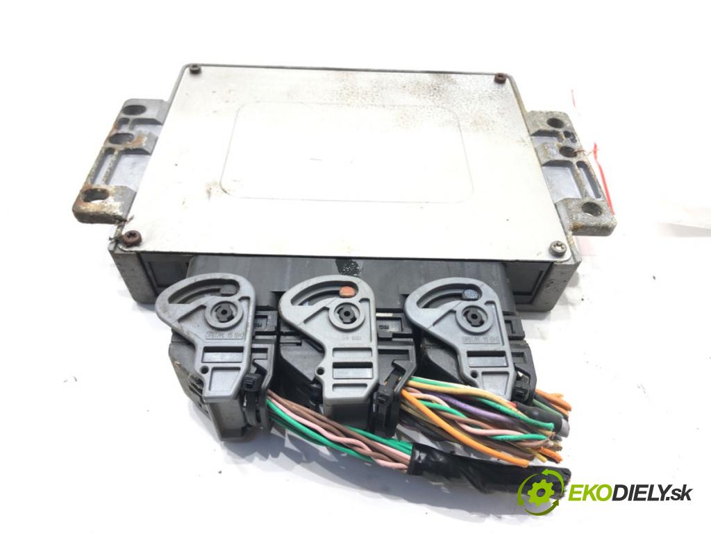 RENAULT LAGUNA II (BG0/1_) 2001 - 2007    2.0 16V Turbo (BG0S, BG1L, BG1M) 120 kW [163 KM] benzyna 2003 - 2005  riadiaca jednotka Motor 8200323228 (Riadiace jednotky)