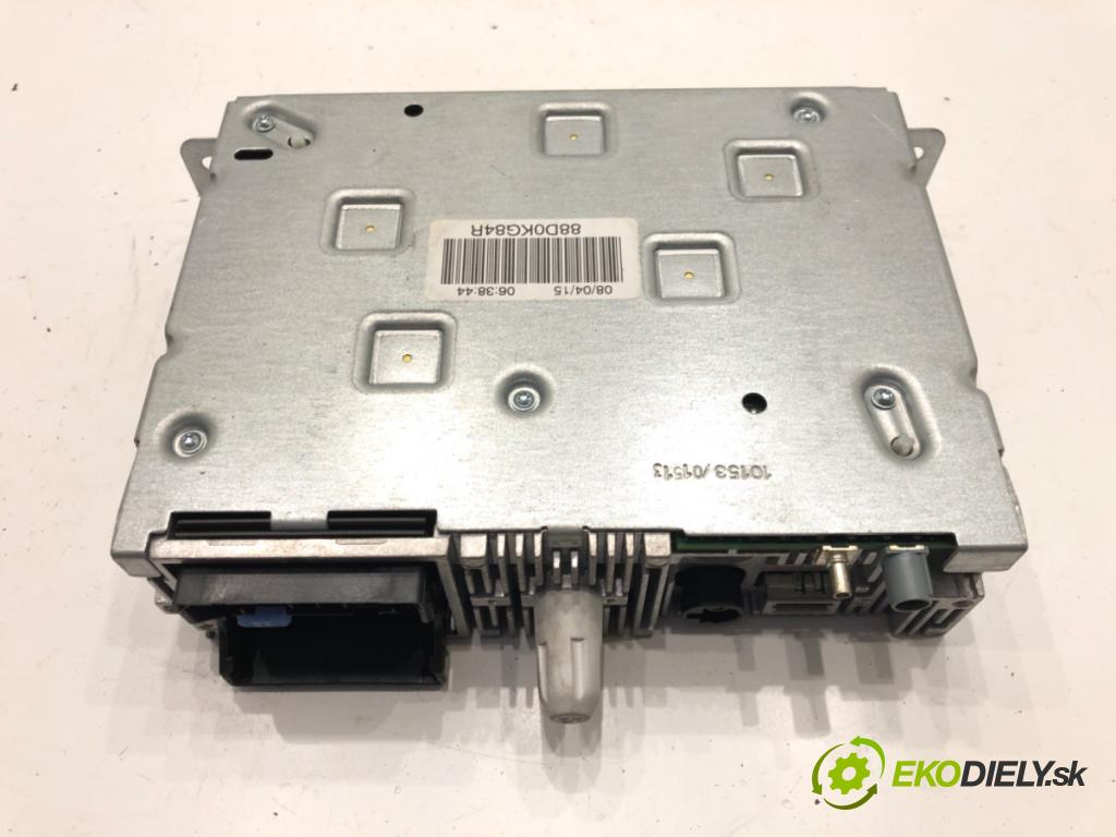 PEUGEOT 308 SW II (LC_, LJ_, LR_, LX_, L4_) 2014 - 2021    1.6 BlueHDi 120 88 kW [120 KM] olej napędowy 2014 - 2021  RADIO Navigácia 9810475480 (Audio zariadenia)