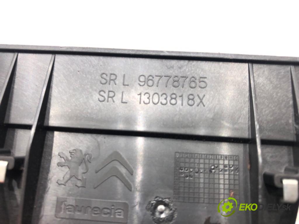 PEUGEOT 308 SW II (LC_, LJ_, LR_, LX_, L4_) 2014 - 2021    1.6 BlueHDi 120 88 kW [120 KM] olej napędowy 2014 - 2021  Mriežky kúrenia stredna 96778765 (Mriežky kúrenia (fukáre))