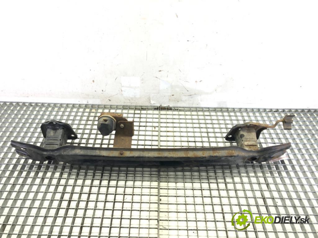 BMW X1 (E84) 2009 - 2015    sDrive 20 d 130 kW [177 KM] olej napędowy 2009 - 2015  výztuha nárazníka zadní část 2990162 (Výztuhy zadní)