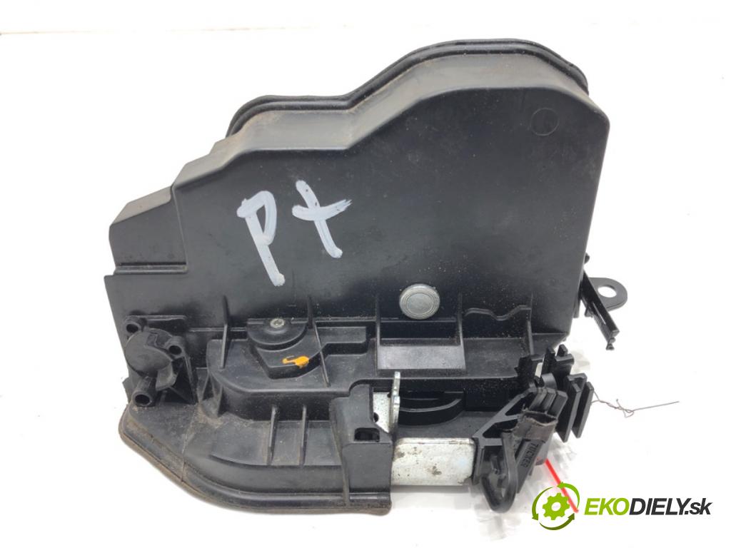 BMW X1 (E84) 2009 - 2015    sDrive 20 d 130 kW [177 KM] olej napędowy 2009 - 2015  zámok dveře pravý zadní část 7229460